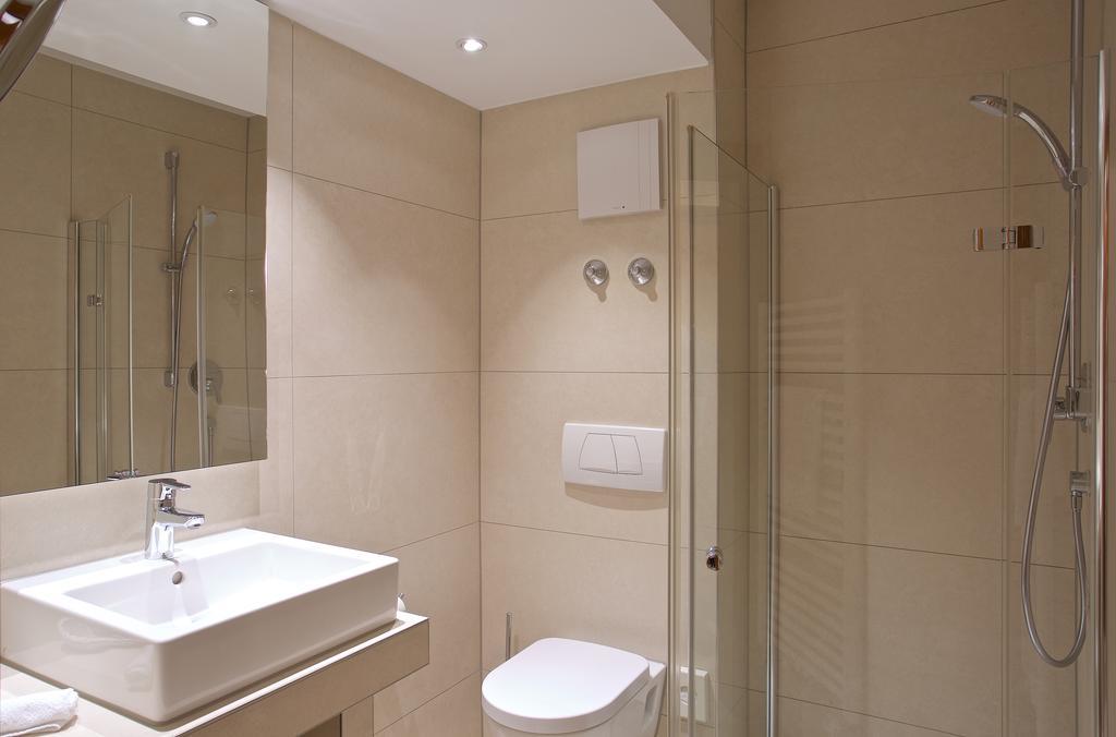 Standard Single Room,1662391758:JPEG